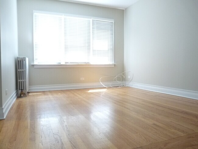 Foto del edificio - 3645 W Grace St