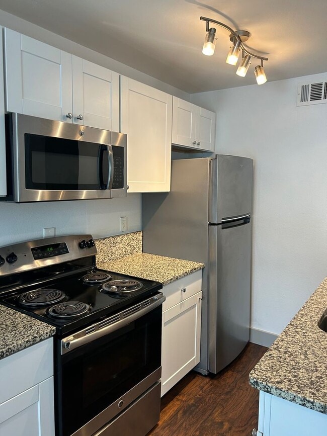 Foto del edificio - 4633 Fairmount St