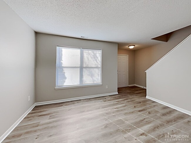 Foto del edificio - 7967 Alamosa Ln