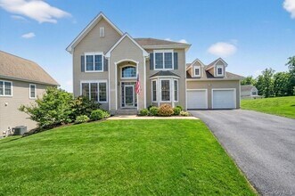 Building Photo - 3 Moorefield Cir