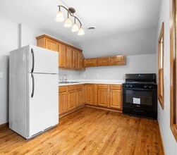 Building Photo - 1067 Hatch Ave