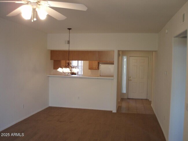 Foto del edificio - 7101 W Beardsley Rd
