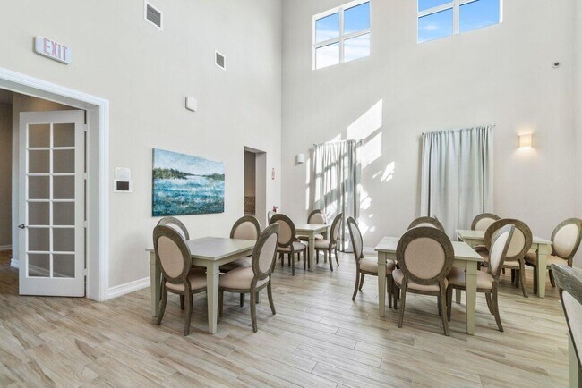 Building Photo - 62 Sabal Ct