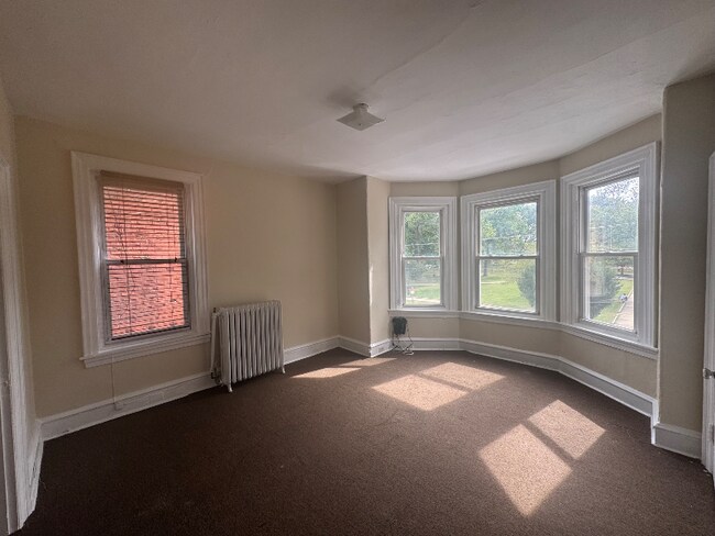 Foto del edificio - 5123 Pine St