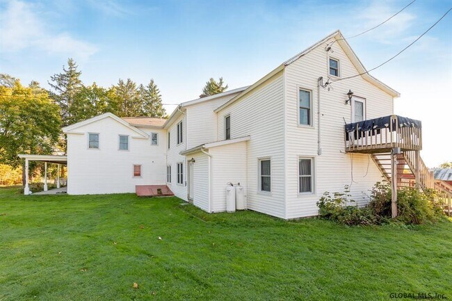 Foto del edificio - 523 Old Plank Rd
