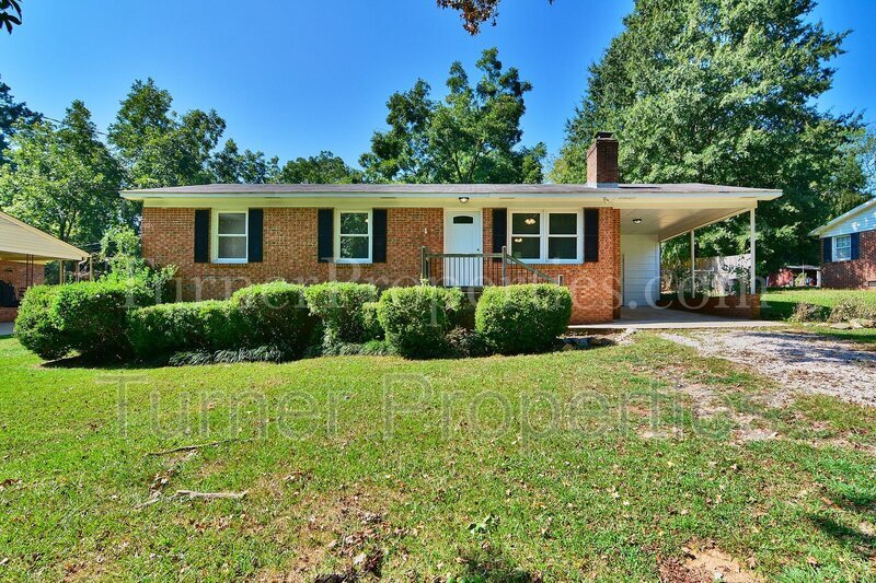 114 Hollybrook Dr, Great Falls, SC 29055 House Rental in Great Falls