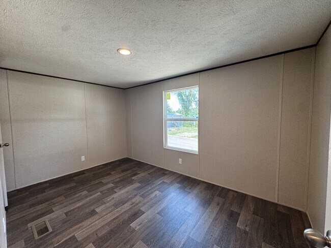 Building Photo - 113 Ringgold Rd
