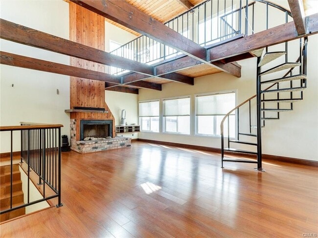 Building Photo - 834 15th St