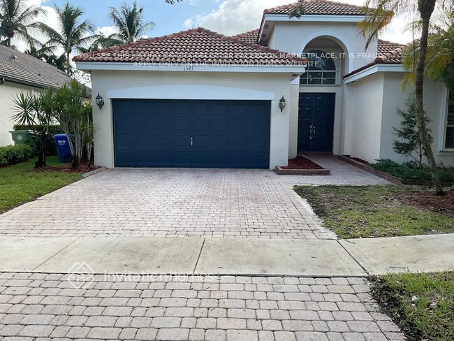 Building Photo - 1543 SW 161st Ave