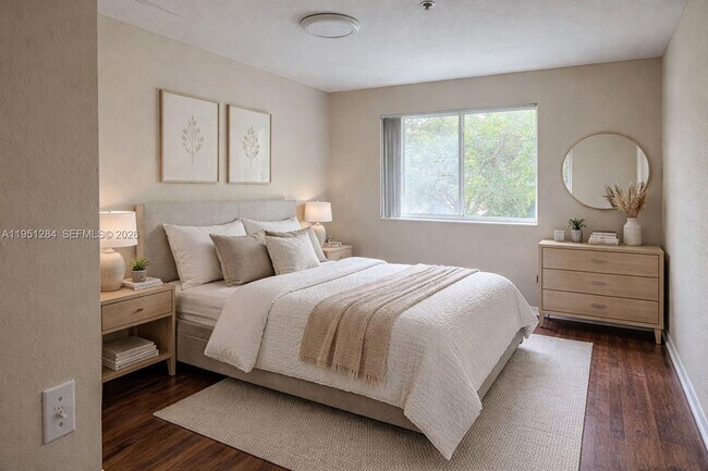 Foto del edificio - 430 S Park Rd