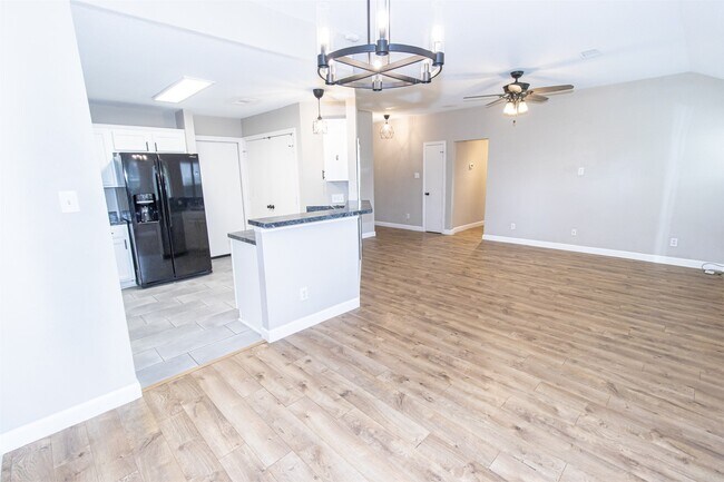 Foto del edificio - 24219 Wild Horses Ln