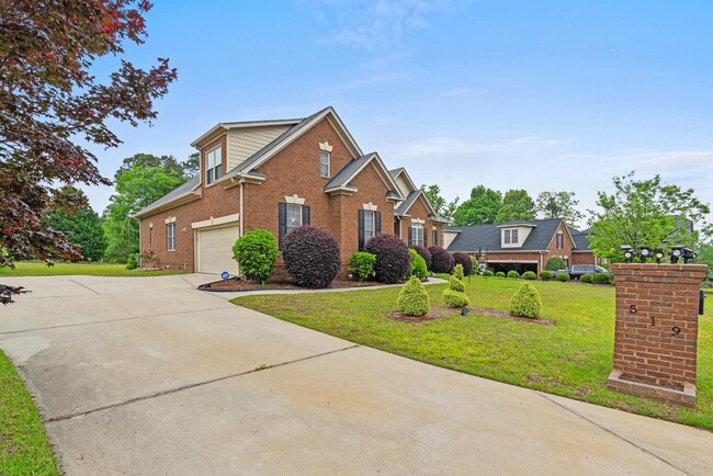 Building Photo - 519 Wild Hickory Ln