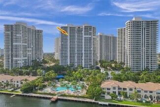 Building Photo - 21150 Point Pl