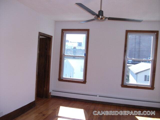 Foto del edificio - 167 Charles St