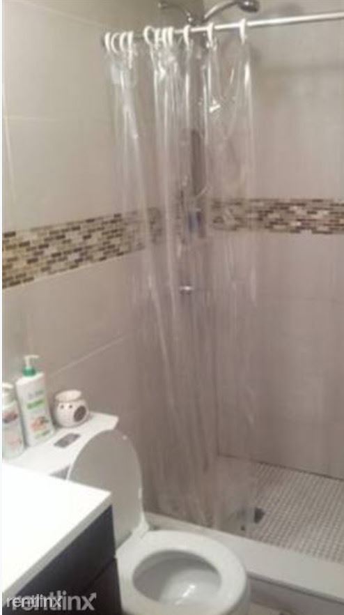 Building Photo - 2080 46th St