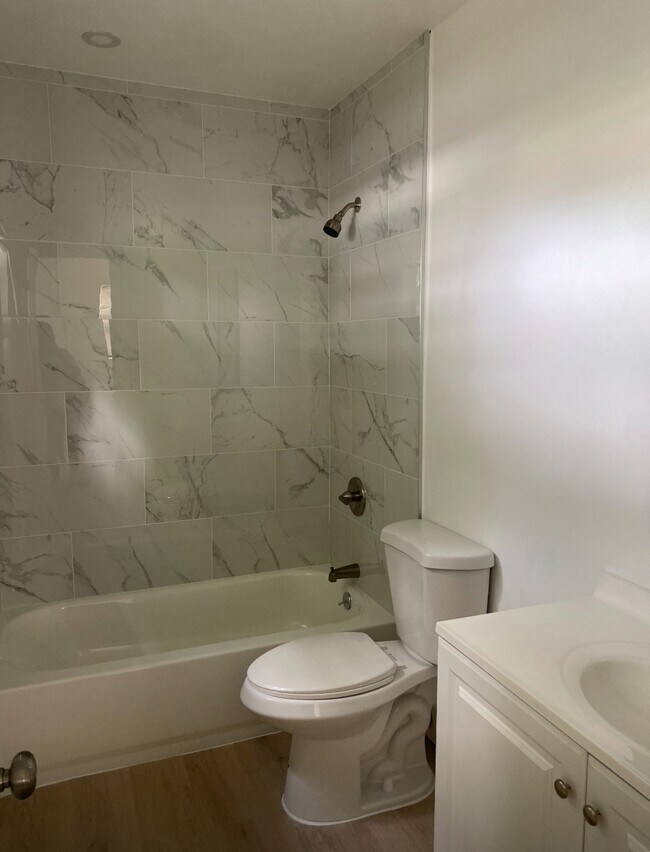 Foto del edificio - 2900 NW 8th St