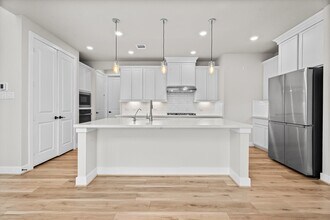 Building Photo - 24126 Orchard Oriole Ct