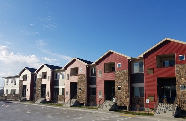 Building Photo - Vineyard Apartments of Cambridge