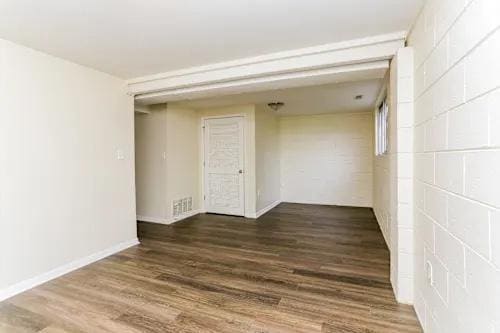 Foto del edificio - 210 Healy Ave