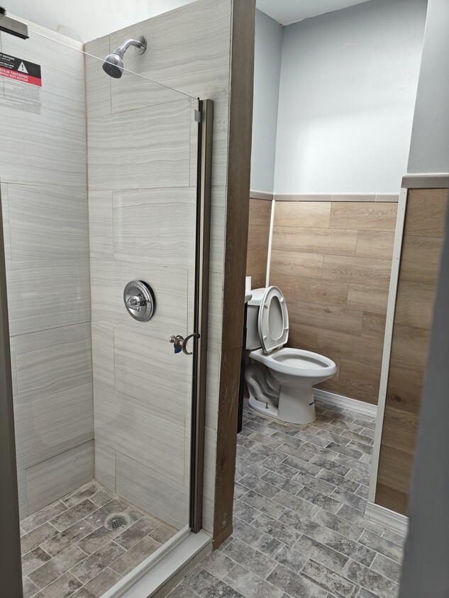 Bathroom - 573 Herman St
