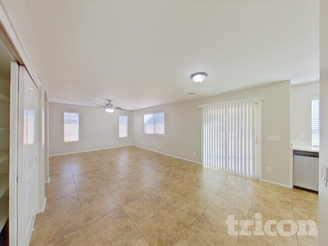 Building Photo - 21201 N Conlon Rd