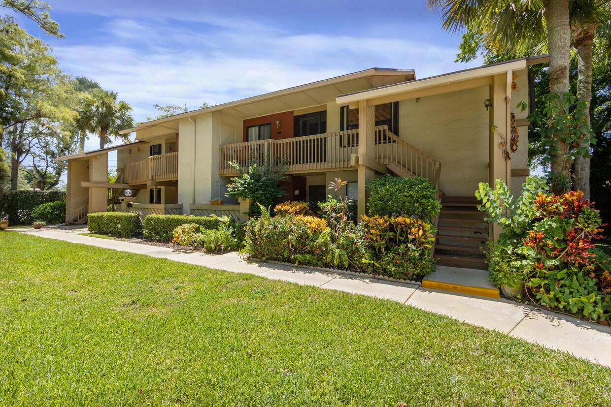 Foto principal - 12950 Dartford Trail