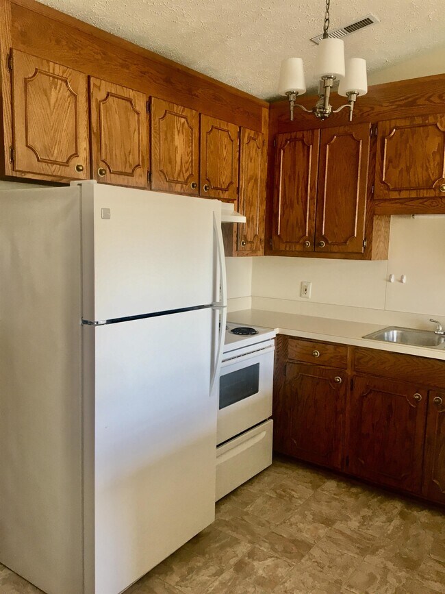 Foto del edificio - 1192 Homestead Garden Ct