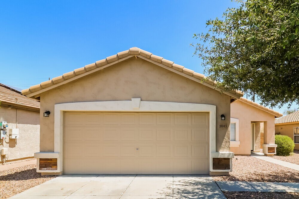 Primary Photo - 10043 N 115th Dr
