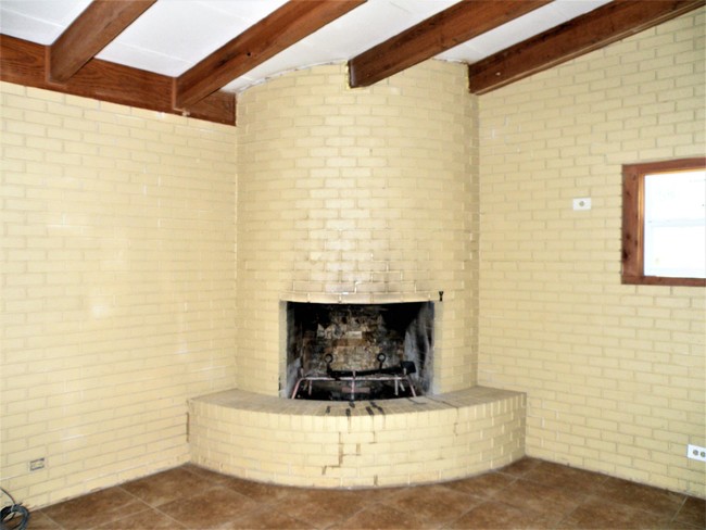 Building Photo - 837 Moffett Springs Rd