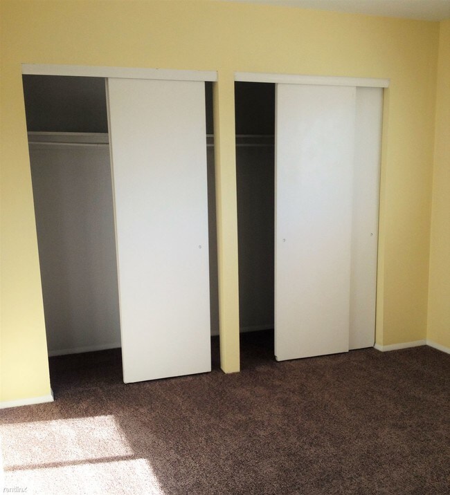 Building Photo - 725 S 1000 W