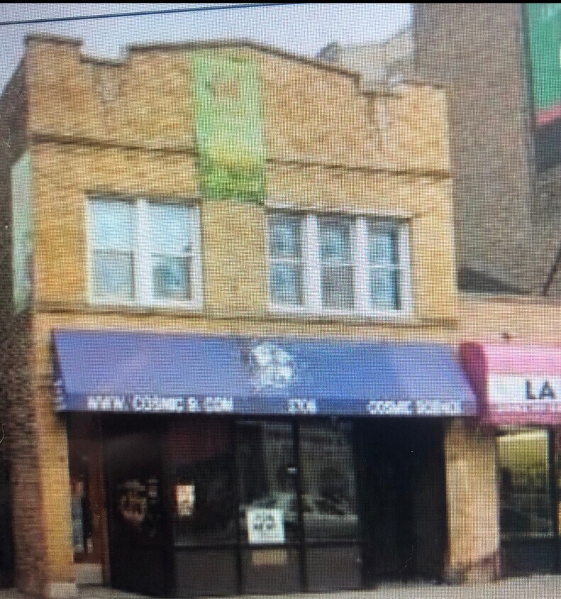 Primary Photo - 2706 W Cermak Rd