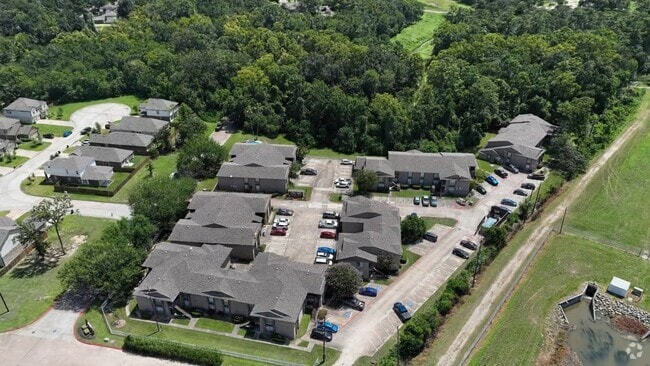  - Spring Hill Village Apartments