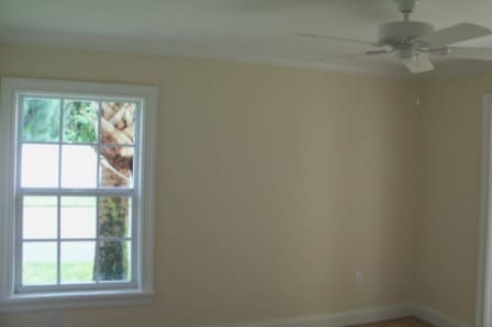 Building Photo - END UNIT WITH RIVER VIEW 3BR/3.5 BA CONDO