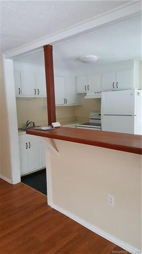 Primary Photo - 14 White Oak Rd
