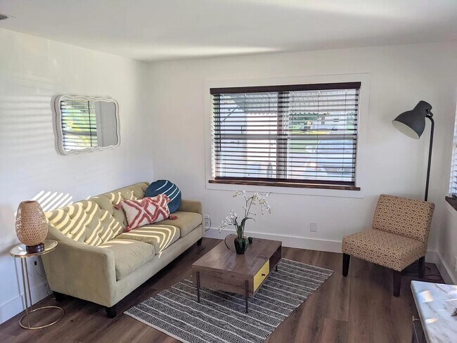 Foto del edificio - 2708 Hinda Rd