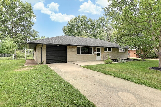 Building Photo - 3813 Utica Dr