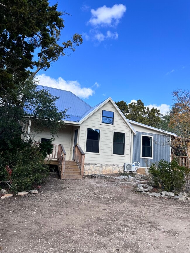 Building Photo - 1565 Pump Station Rd