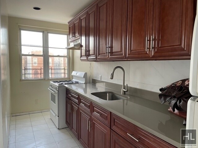 Foto principal - 1254 Remsen Ave
