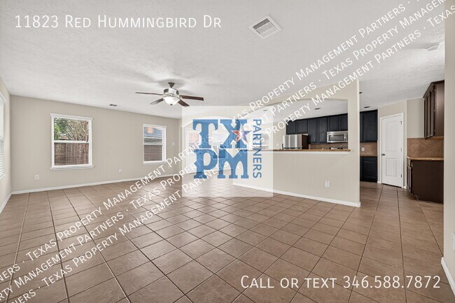 Building Photo - 11823 Red Hummingbird Dr