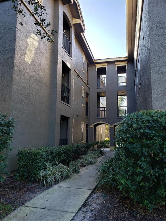 Building Photo - 102 Vista Verdi Cir