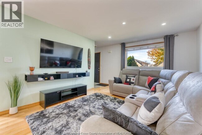 Photo du bâtiment - 2746 Allyson Ave