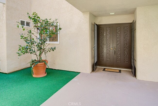 Building Photo - 2381 Via Mariposa W