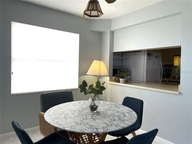 Foto del edificio - 1401 S McCall Rd