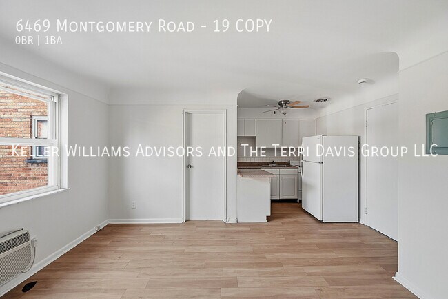 Building Photo - 6469 Montgomery Rd
