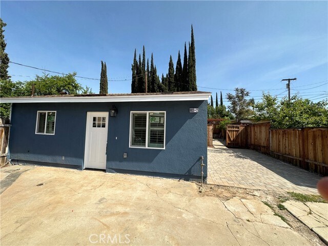 Foto principal - 903 W Olive Ave