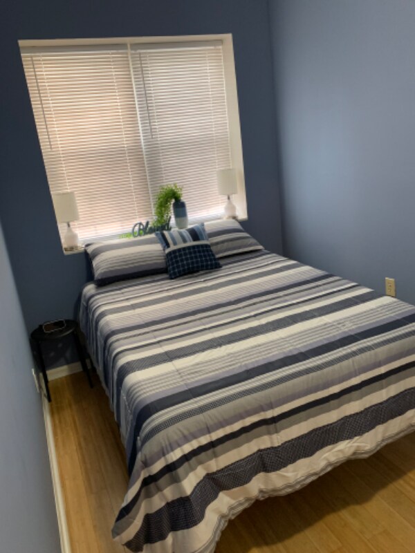 Foto del edificio - 614 Price St