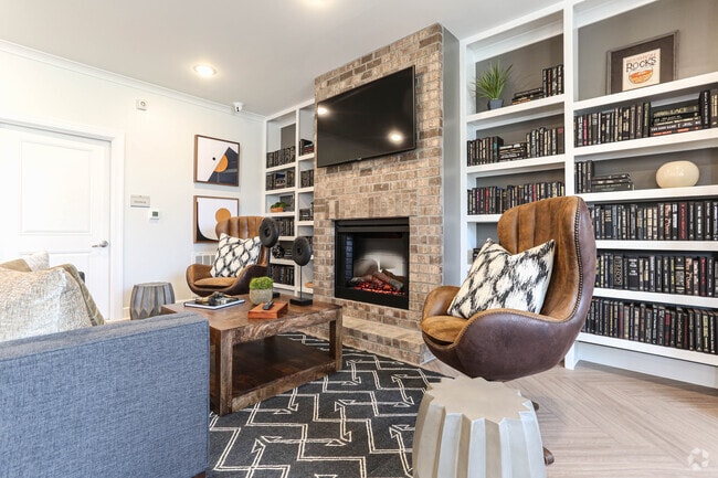 Interior Photo - Frontgate Apartments
