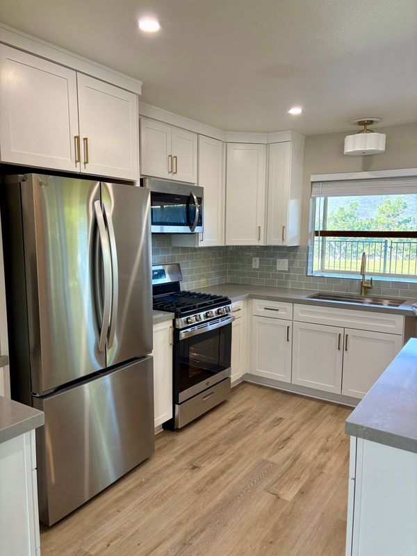 Foto del edificio - 612 Maybritt Cir