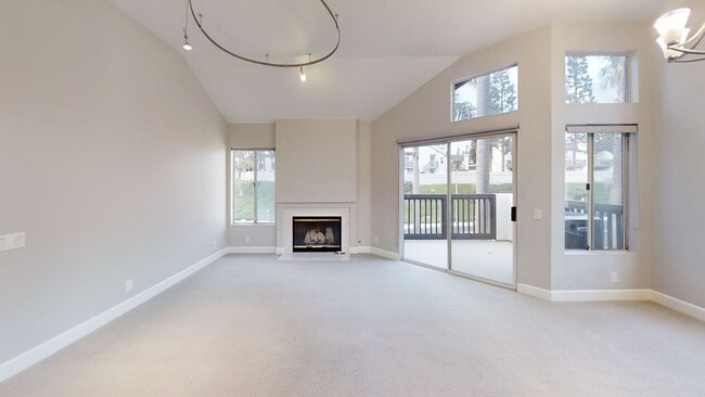 Building Photo - Adorable 2/2 bath condo in Laguna Niguel!