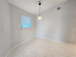 Foto del edificio - 2536 Woodgate Blvd